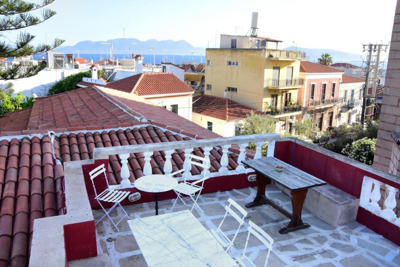 Aegina Aeginitikon Arhontikon Stylish Boutique Hotel מראה חיצוני תמונה